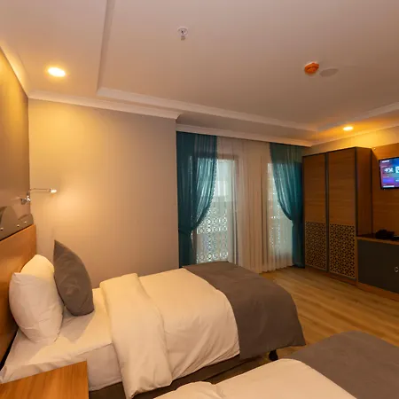 Отель New Emin 3*