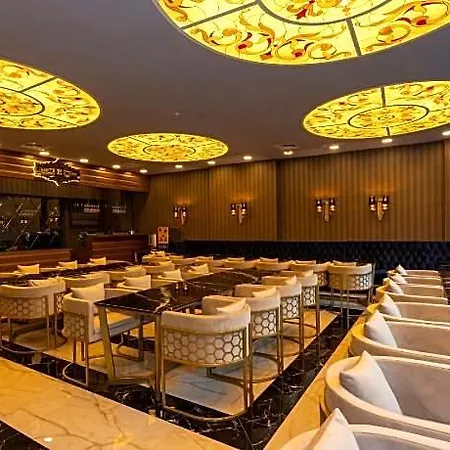 Hotel New Emin 3*