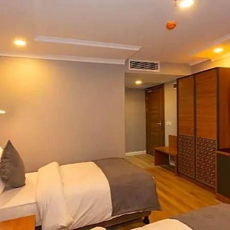 Hotel New Emin 3*