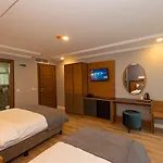 Hotel New Emin